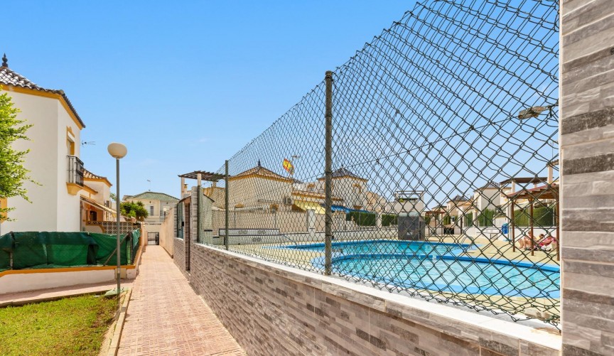 Brukt - Town House -
Torrevieja - Los Altos