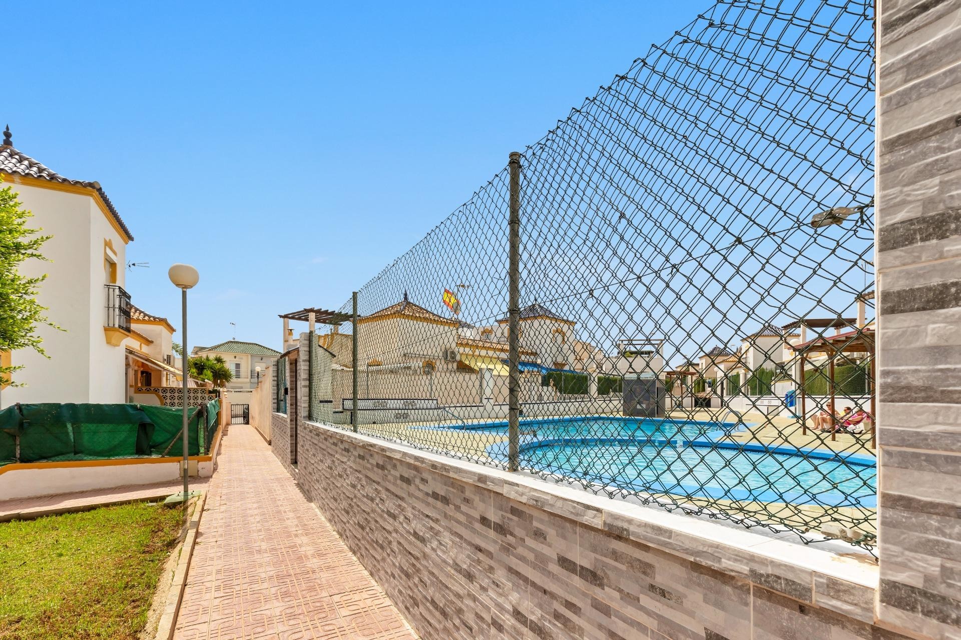 Brukt - Town House -
Torrevieja - Los Altos