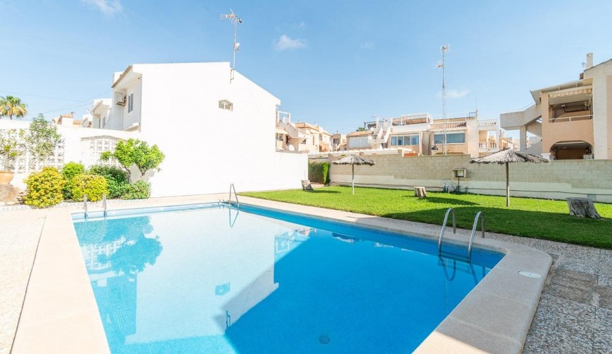 Brukt - Town House -
Torrevieja - Los Frutales