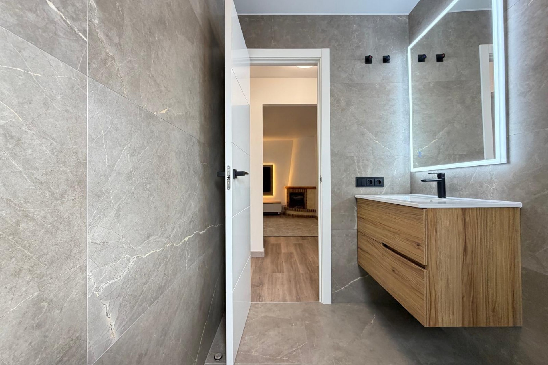 Brukt - Town House -
Torrevieja - Miramar - Torre Del Moro