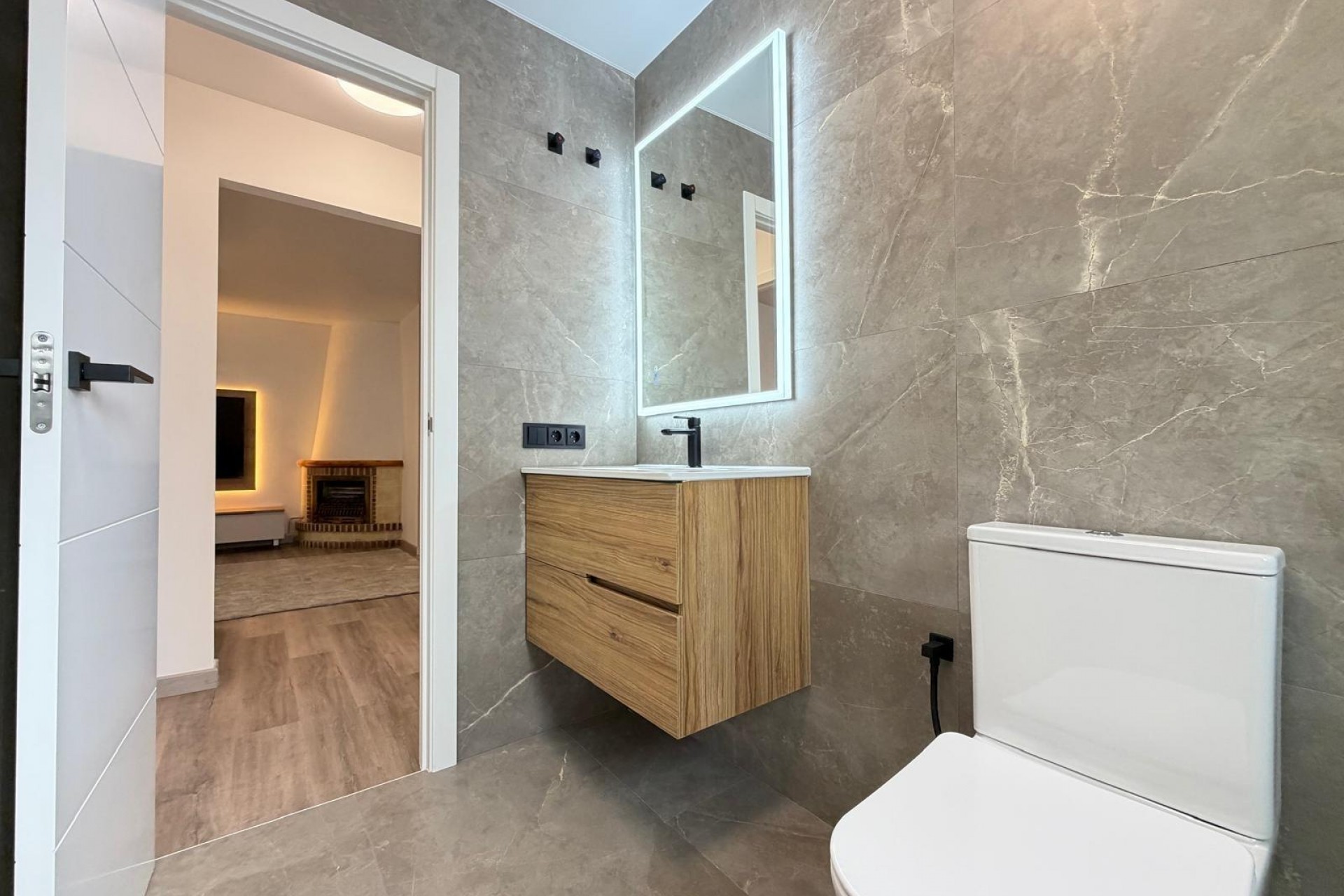 Brukt - Town House -
Torrevieja - Miramar - Torre Del Moro