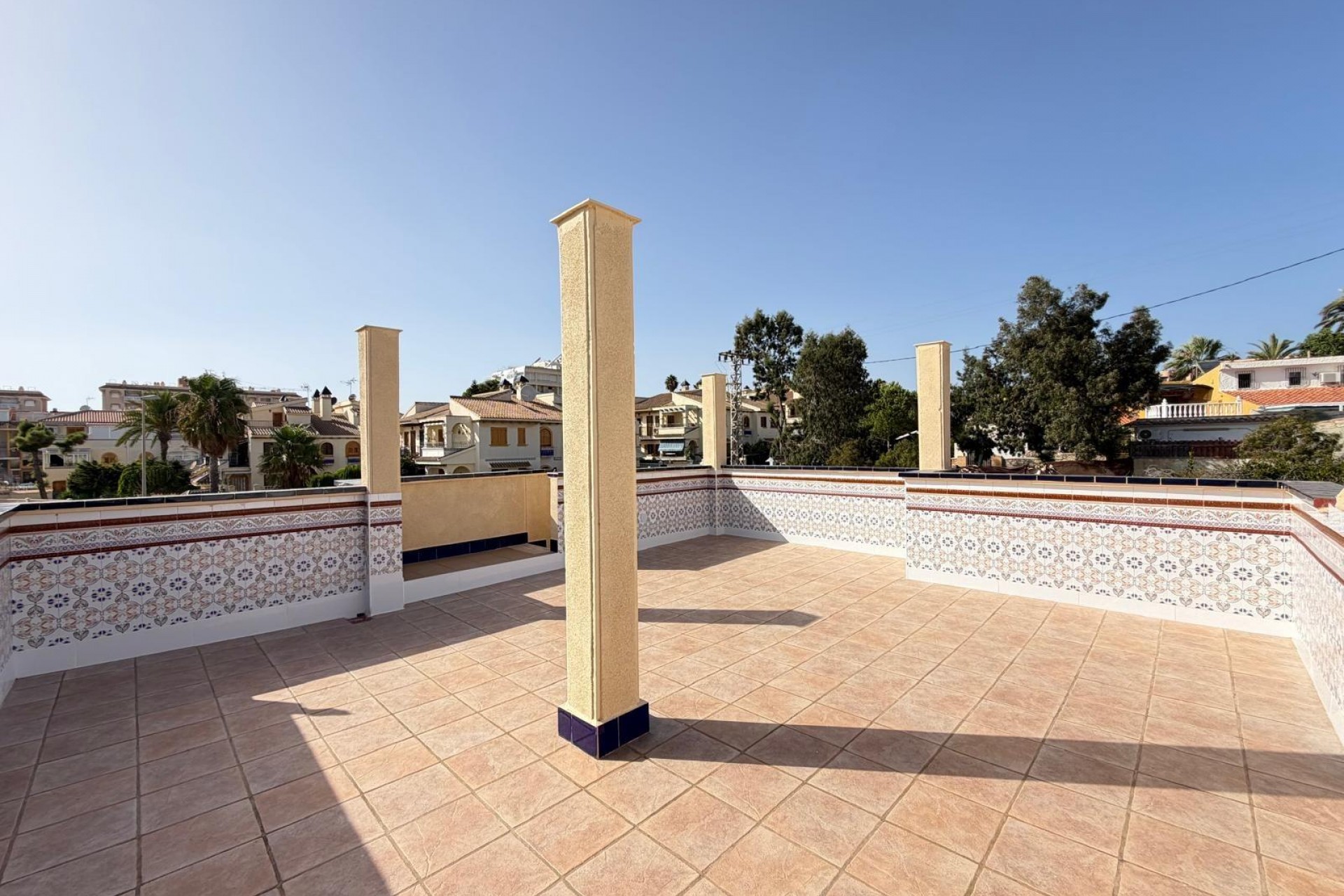 Brukt - Town House -
Torrevieja - Miramar - Torre Del Moro