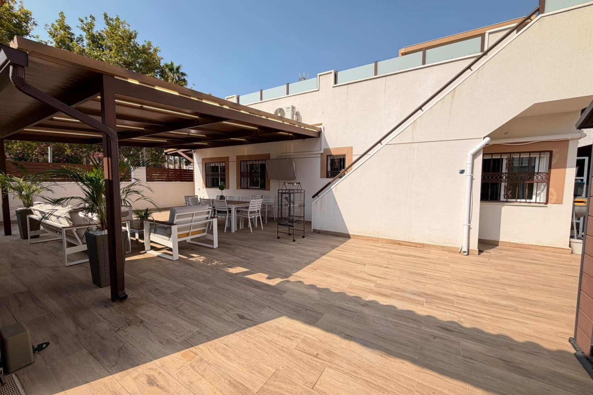 Brukt - Town House -
Torrevieja - Nueva Torrevieja