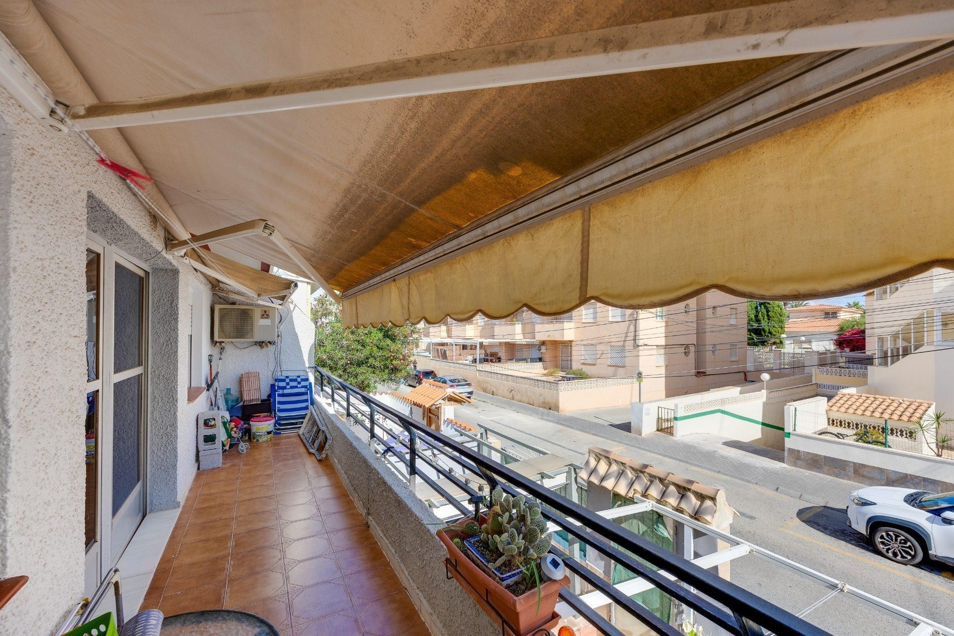 Brukt - Town House -
Torrevieja - Nueva Torrevieja