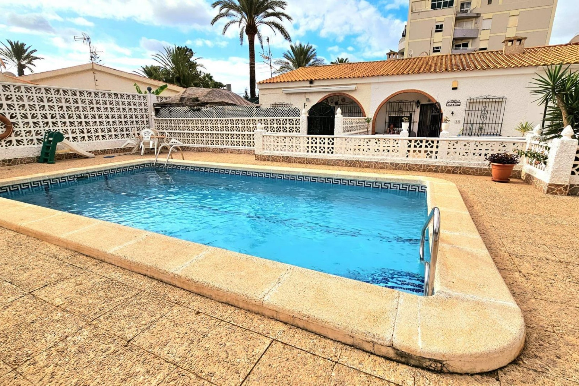 Brukt - Town House -
Torrevieja - Parque Las Naciones