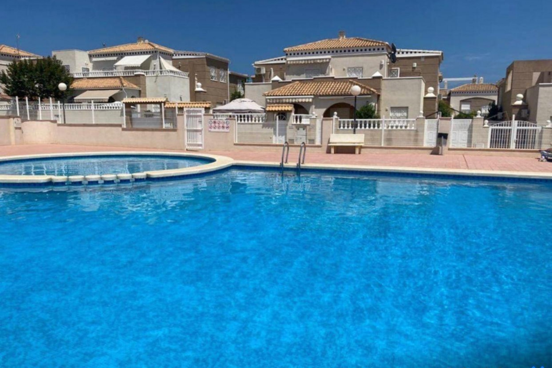 Brukt - Town House -
Torrevieja - Torreblanca