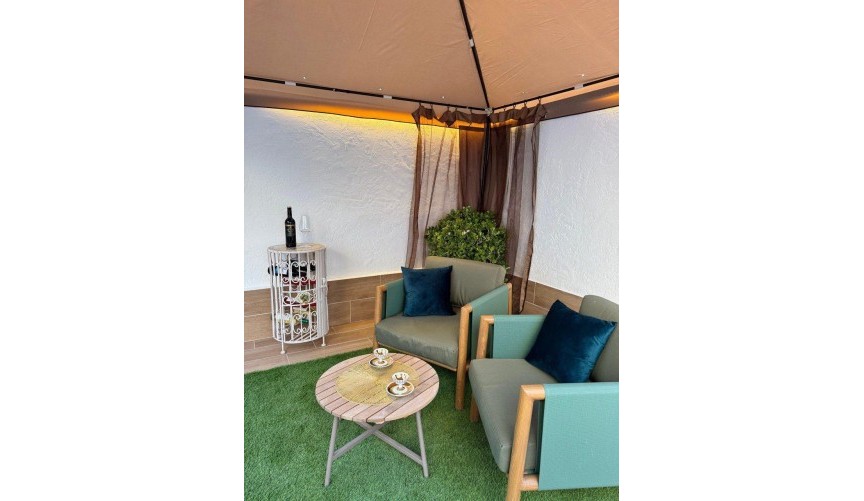 Brukt - Town House -
Torrevieja - Torretas