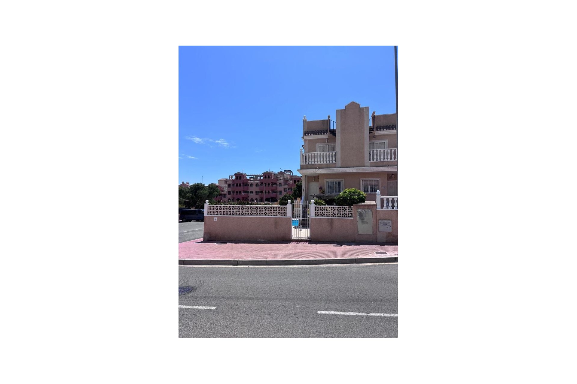 Brukt - Town House -
Villamartin - Costa Blanca