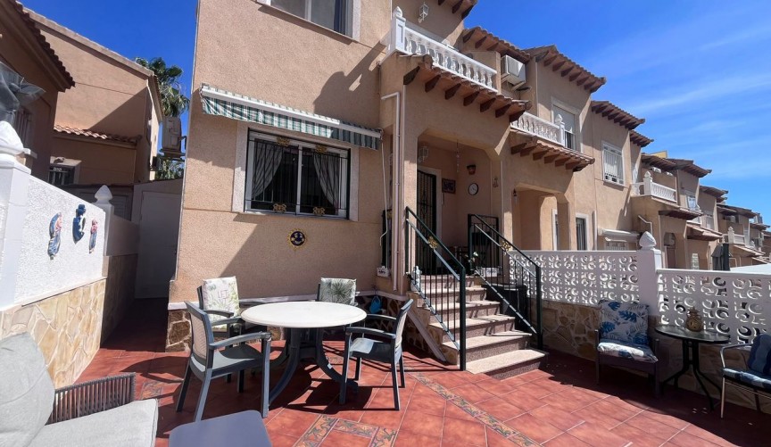 Brukt - Town House -
Villamartin - Costa Blanca