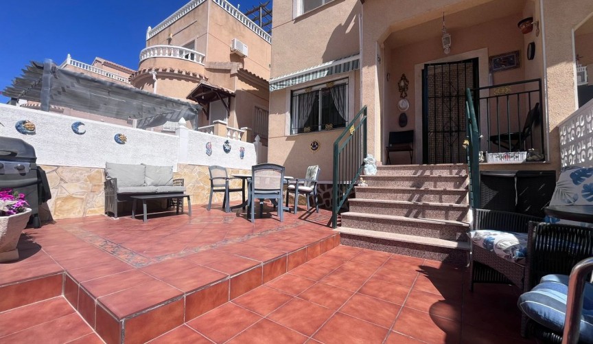 Brukt - Town House -
Villamartin - Costa Blanca