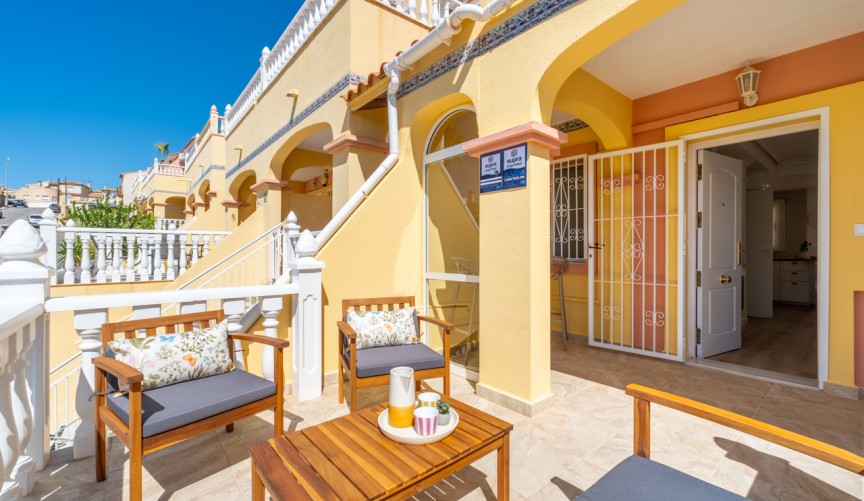 Brukt - Town House -
Villamartin - Costa Blanca