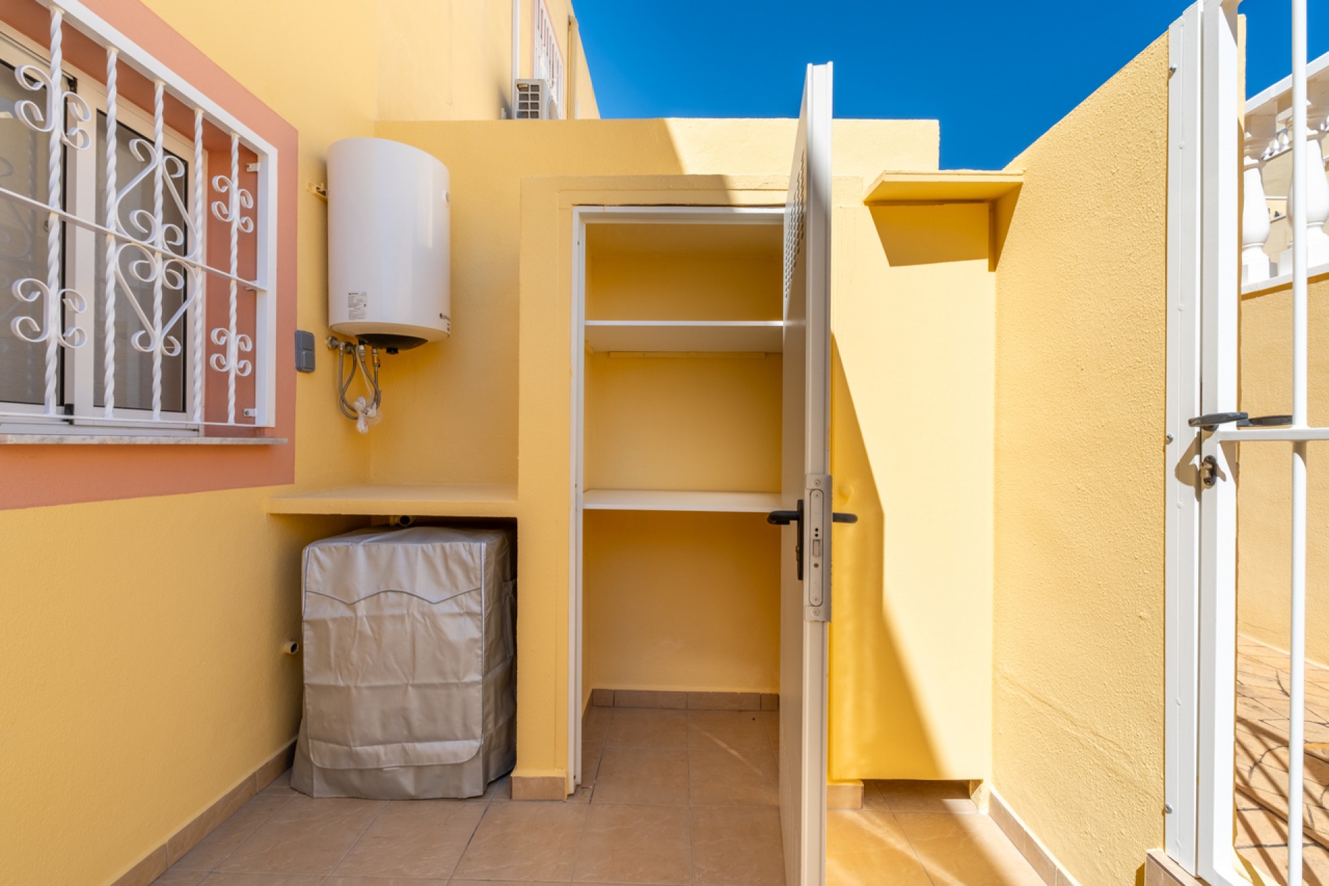 Brukt - Town House -
Villamartin - Costa Blanca