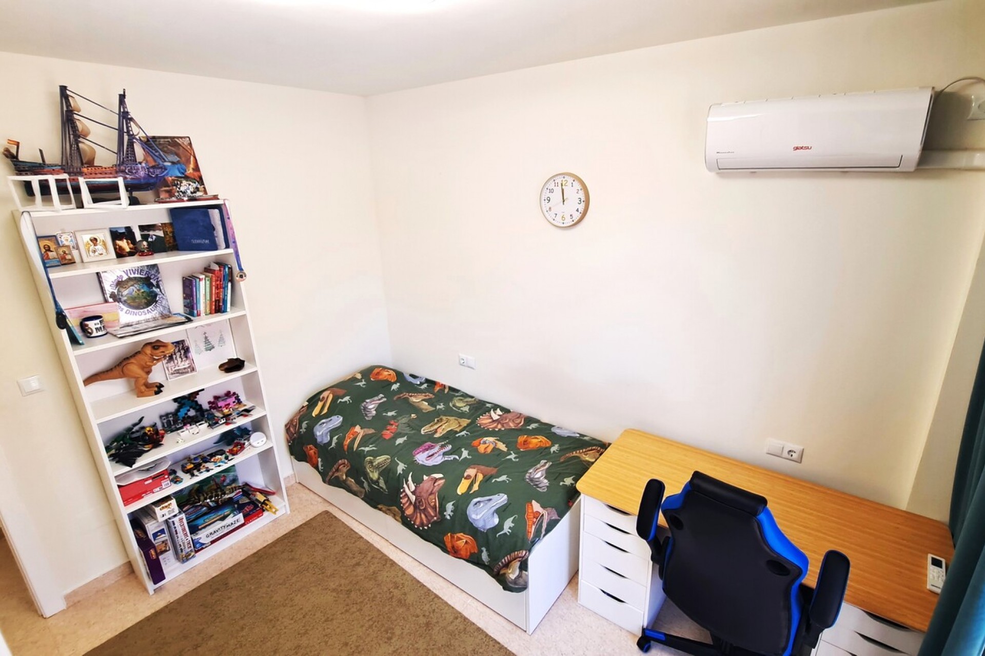Brukt - Town House -
Villamartin - Costa Blanca