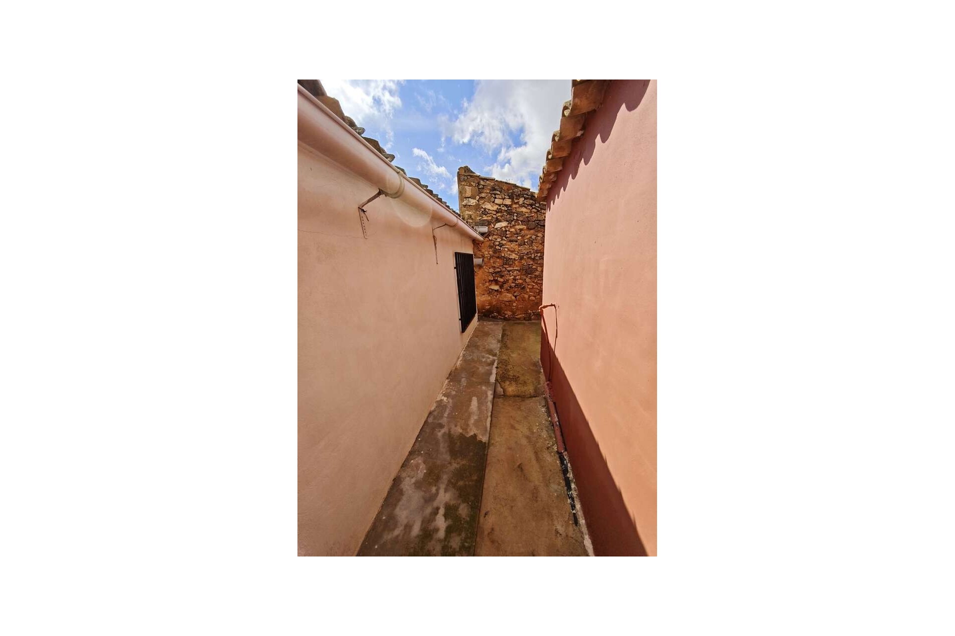 Brukt - Town House -
Yecla - Inland