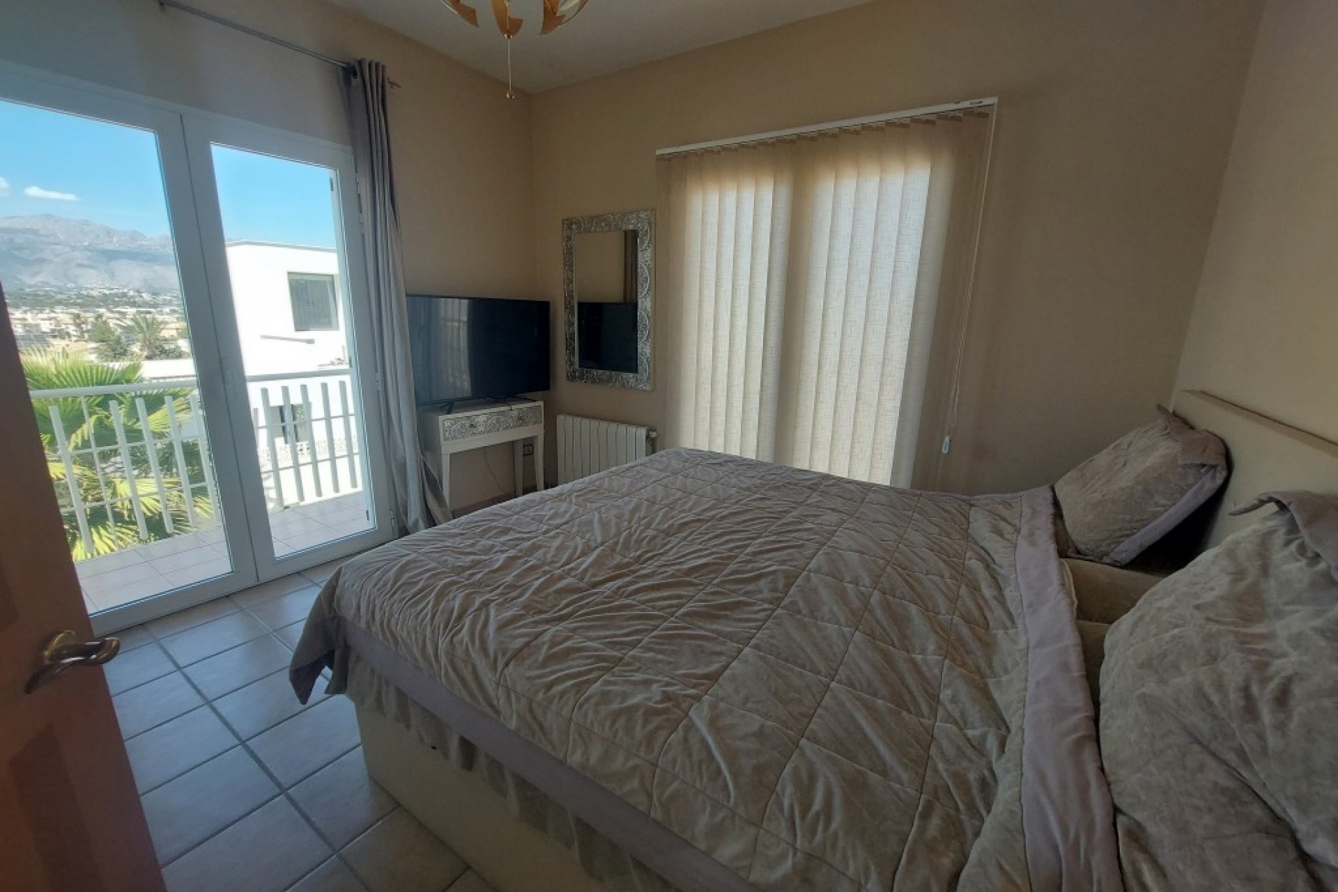 Brukt - Villa -
Albir - Costa Blanca