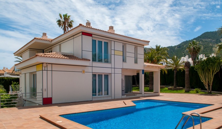 Brukt - Villa -
Albir - Costa Blanca