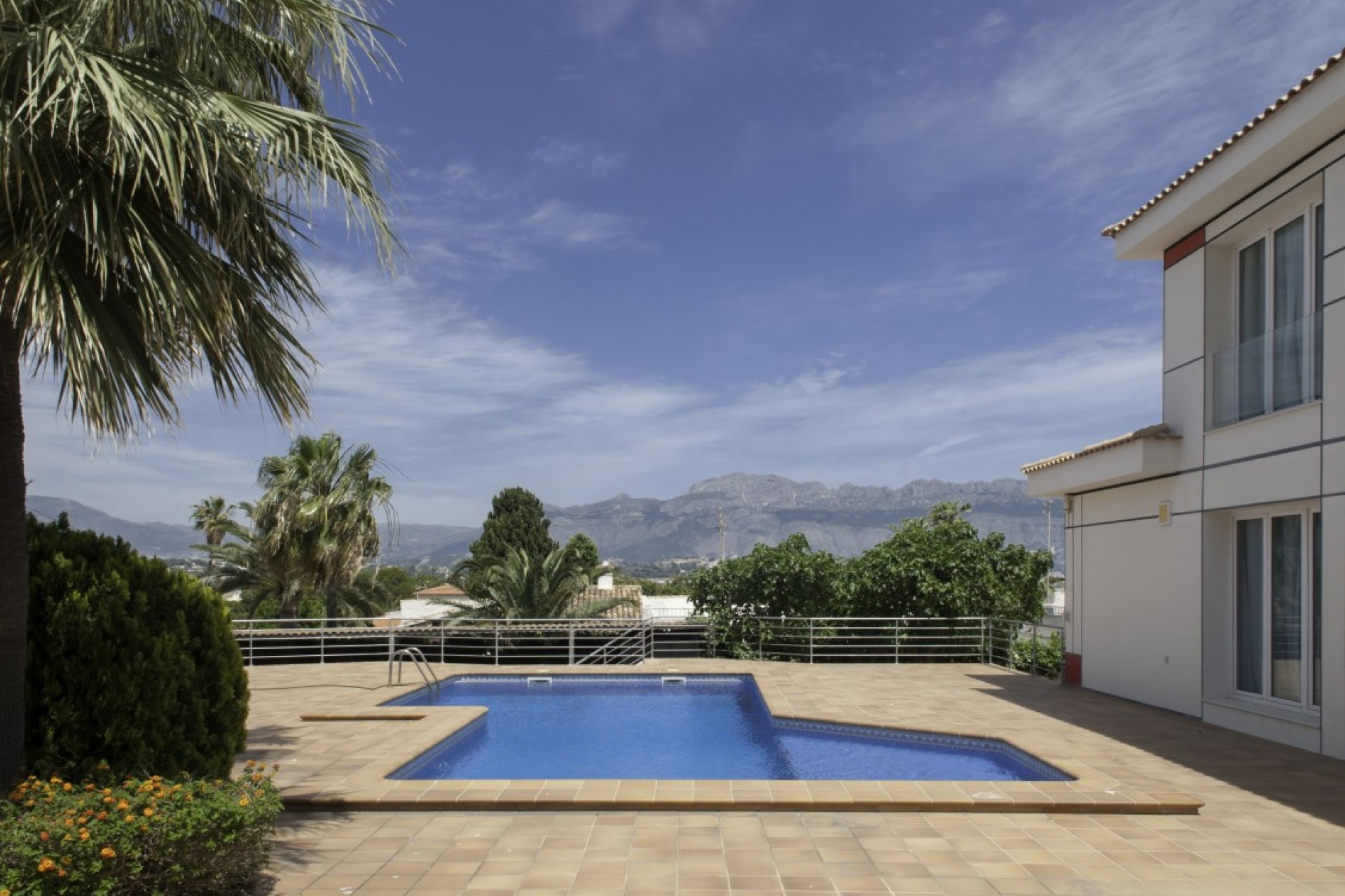 Brukt - Villa -
Albir - Costa Blanca