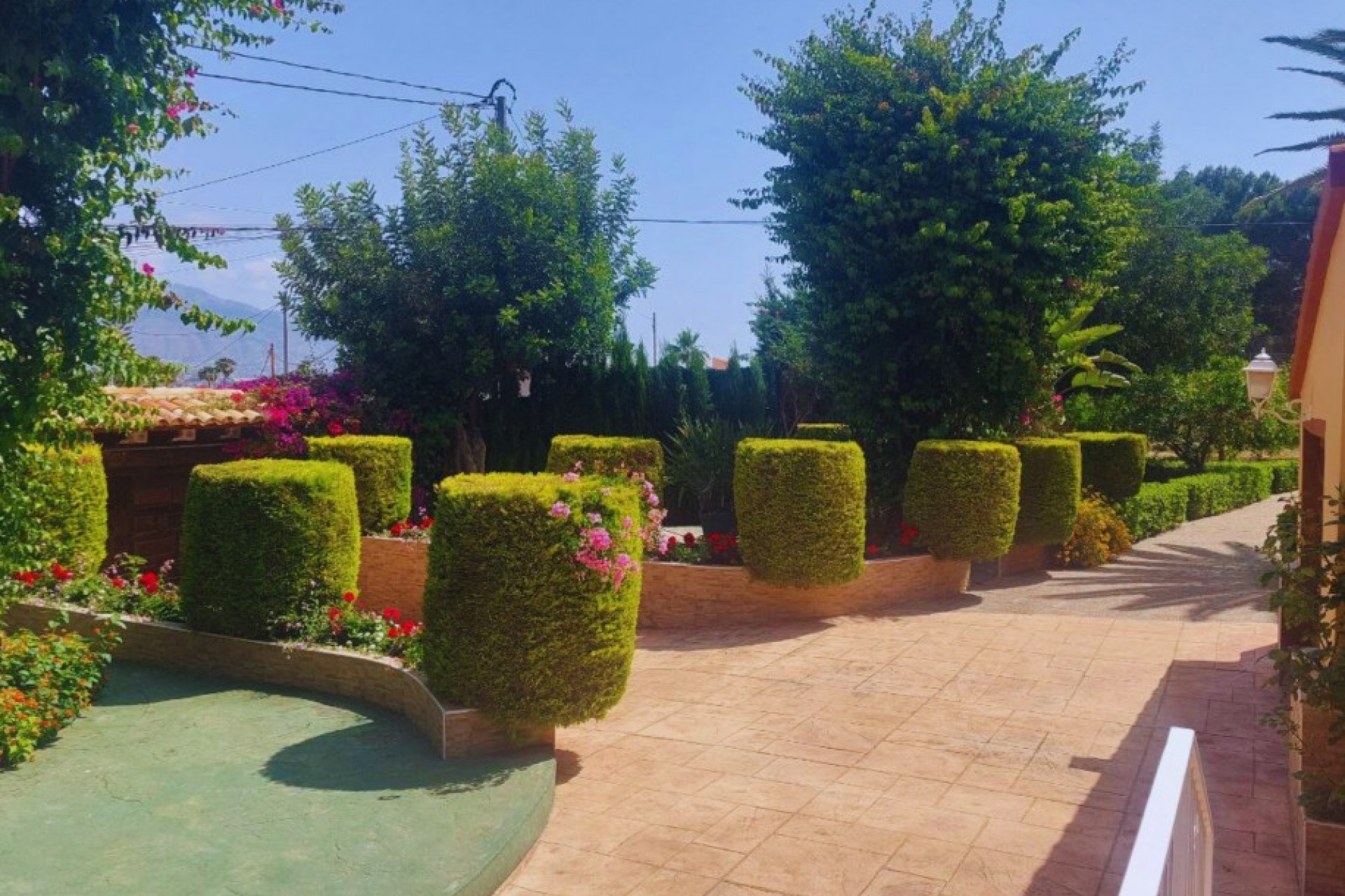 Brukt - Villa -
Albir - Costa Blanca