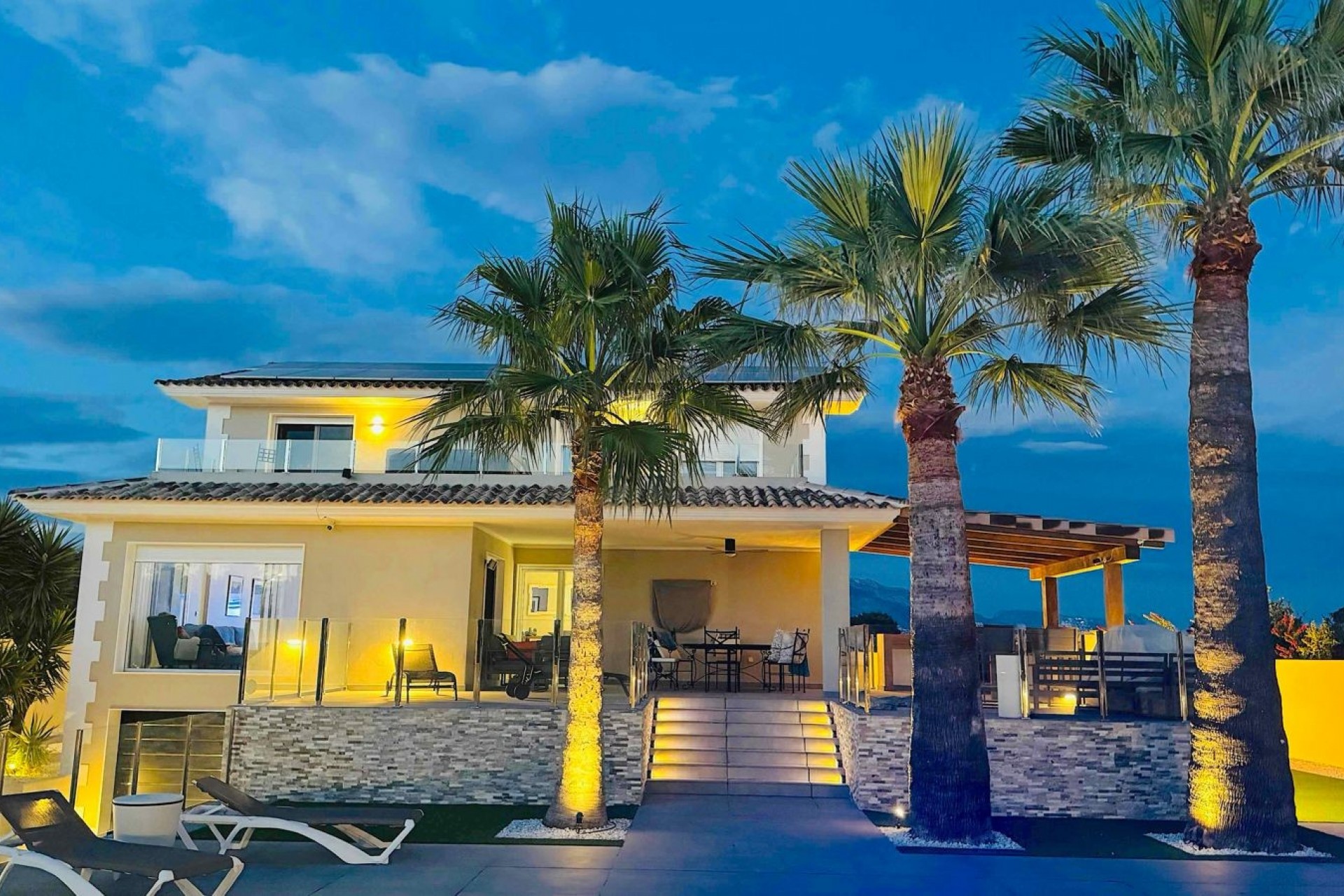 Brukt - Villa -
Alfas del Pí - Costa Blanca