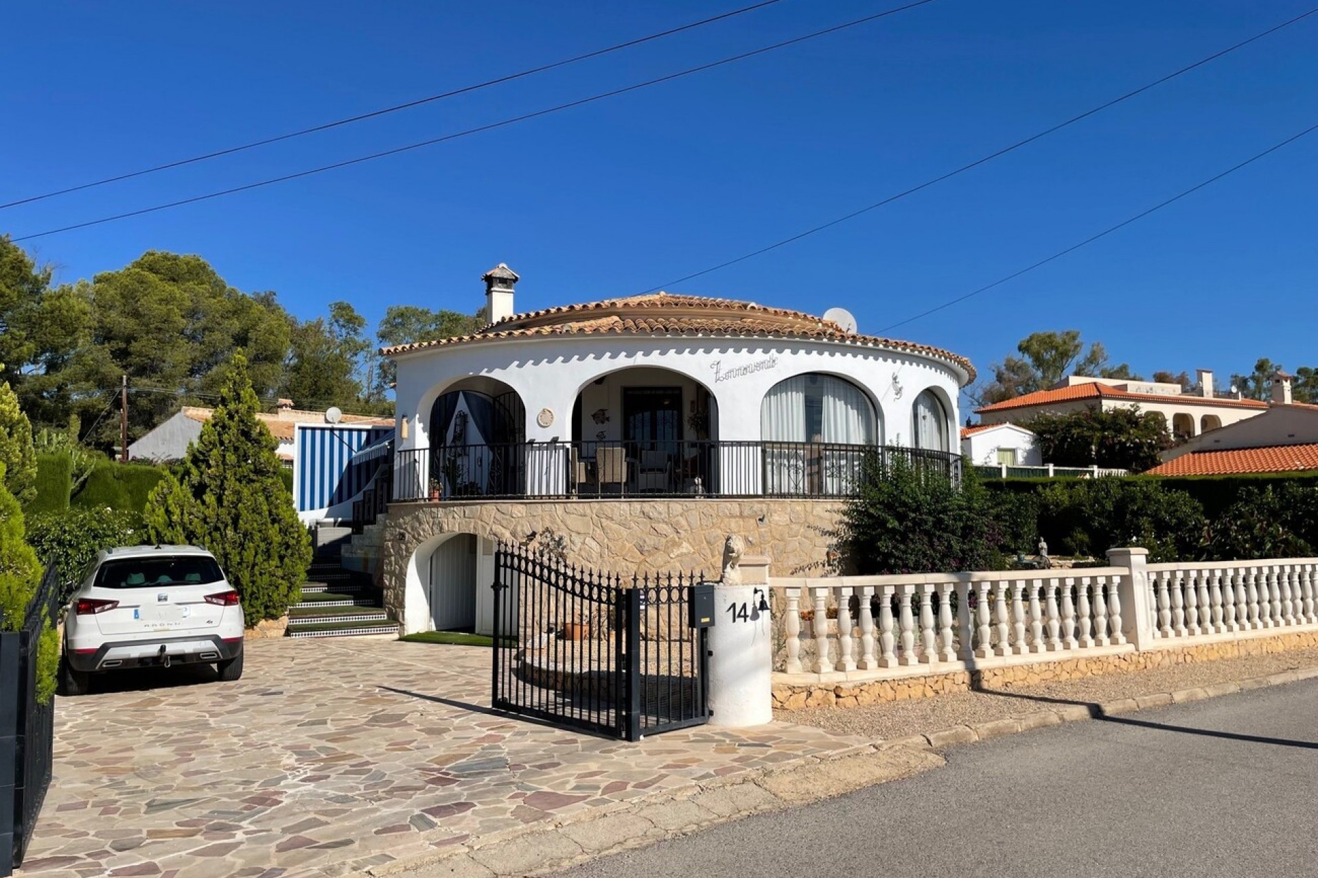 Brukt - Villa -
Alfas del Pí - Costa Blanca