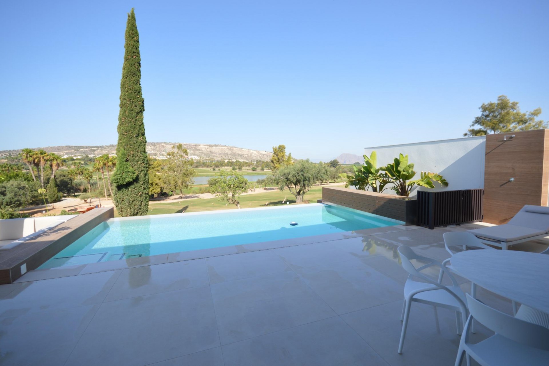 Brukt - Villa -
Algorfa - Comunidad Valenciana