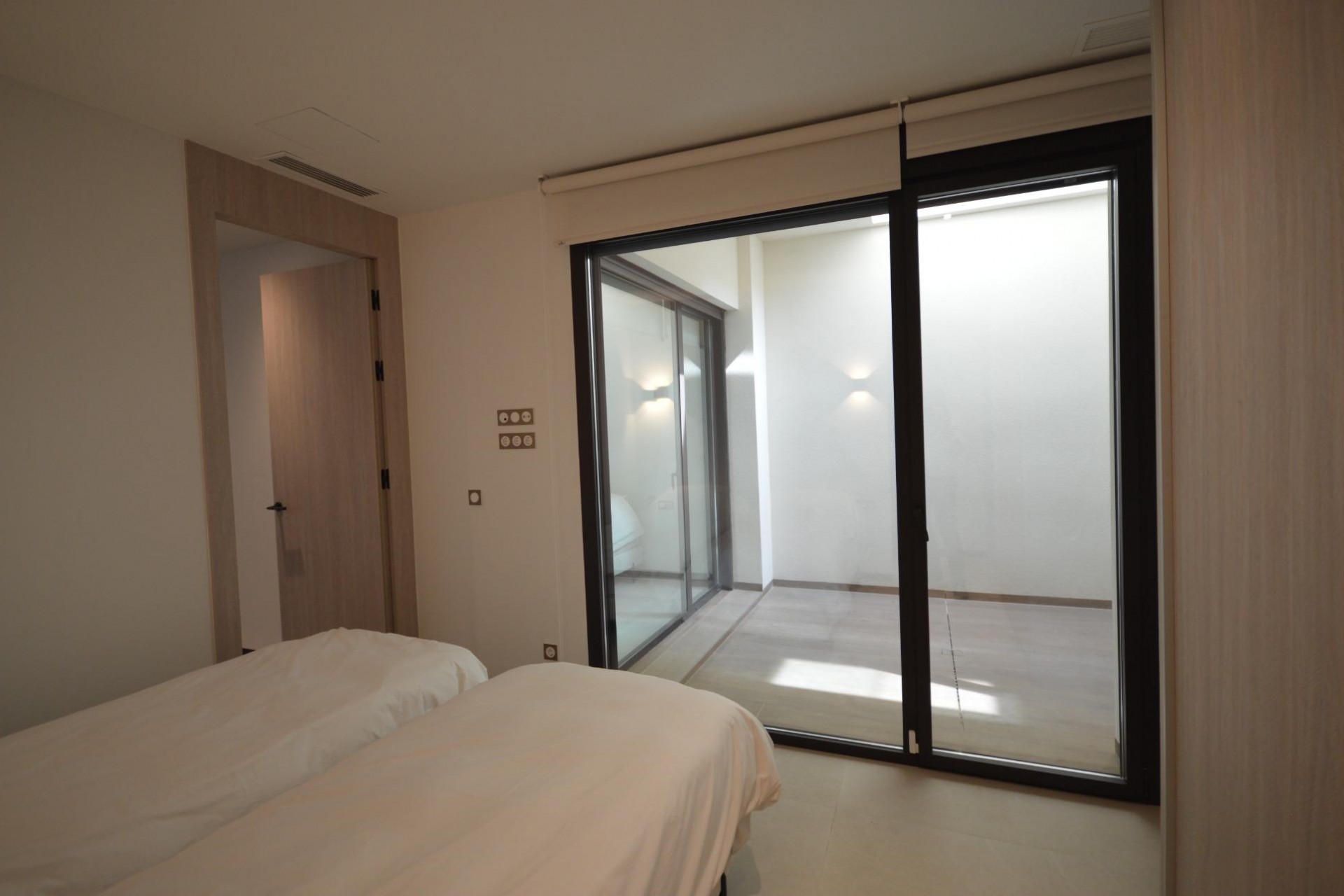 Brukt - Villa -
Algorfa - Comunidad Valenciana