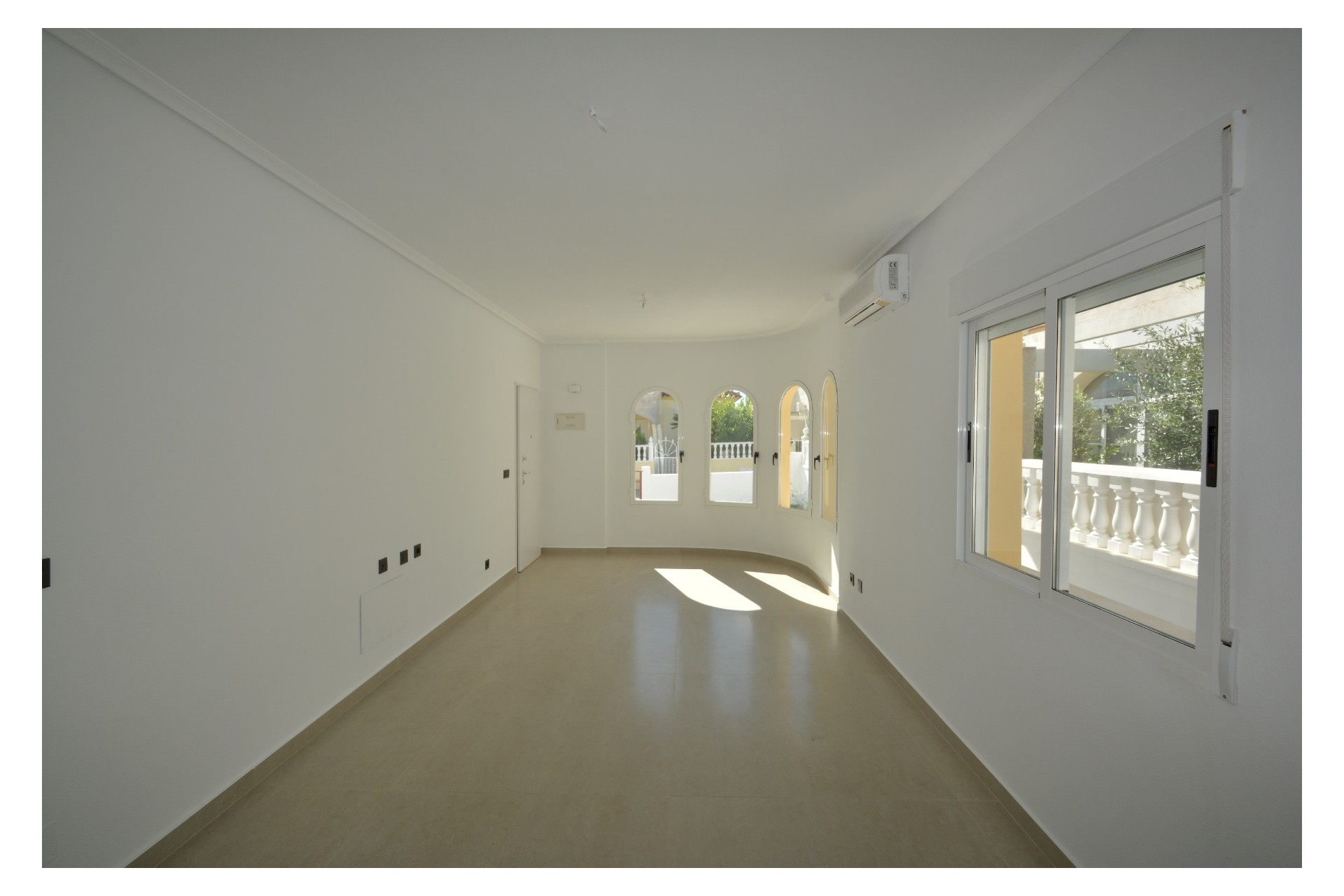 Brukt - Villa -
Algorfa - Inland