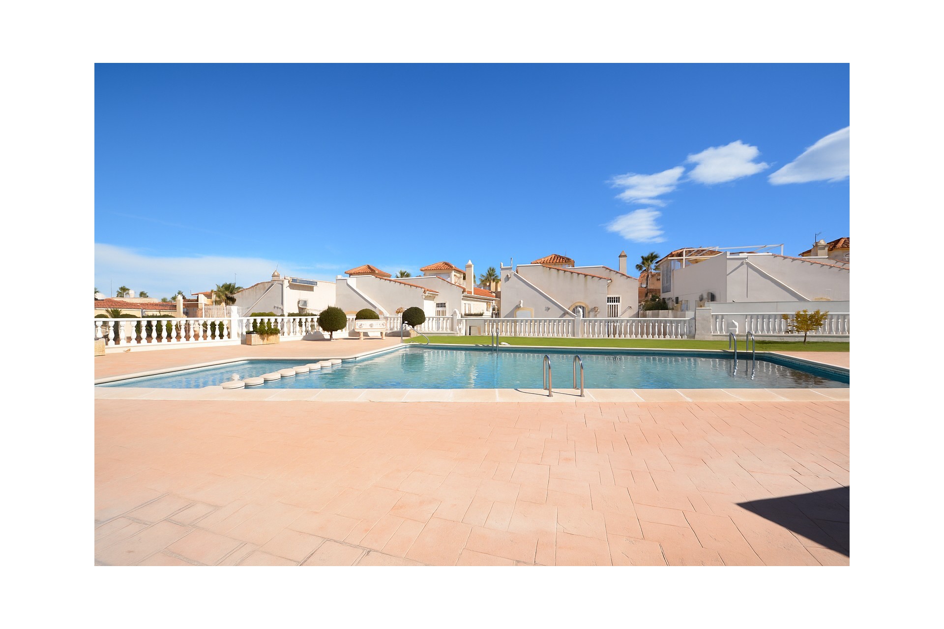 Brukt - Villa -
Algorfa - Inland