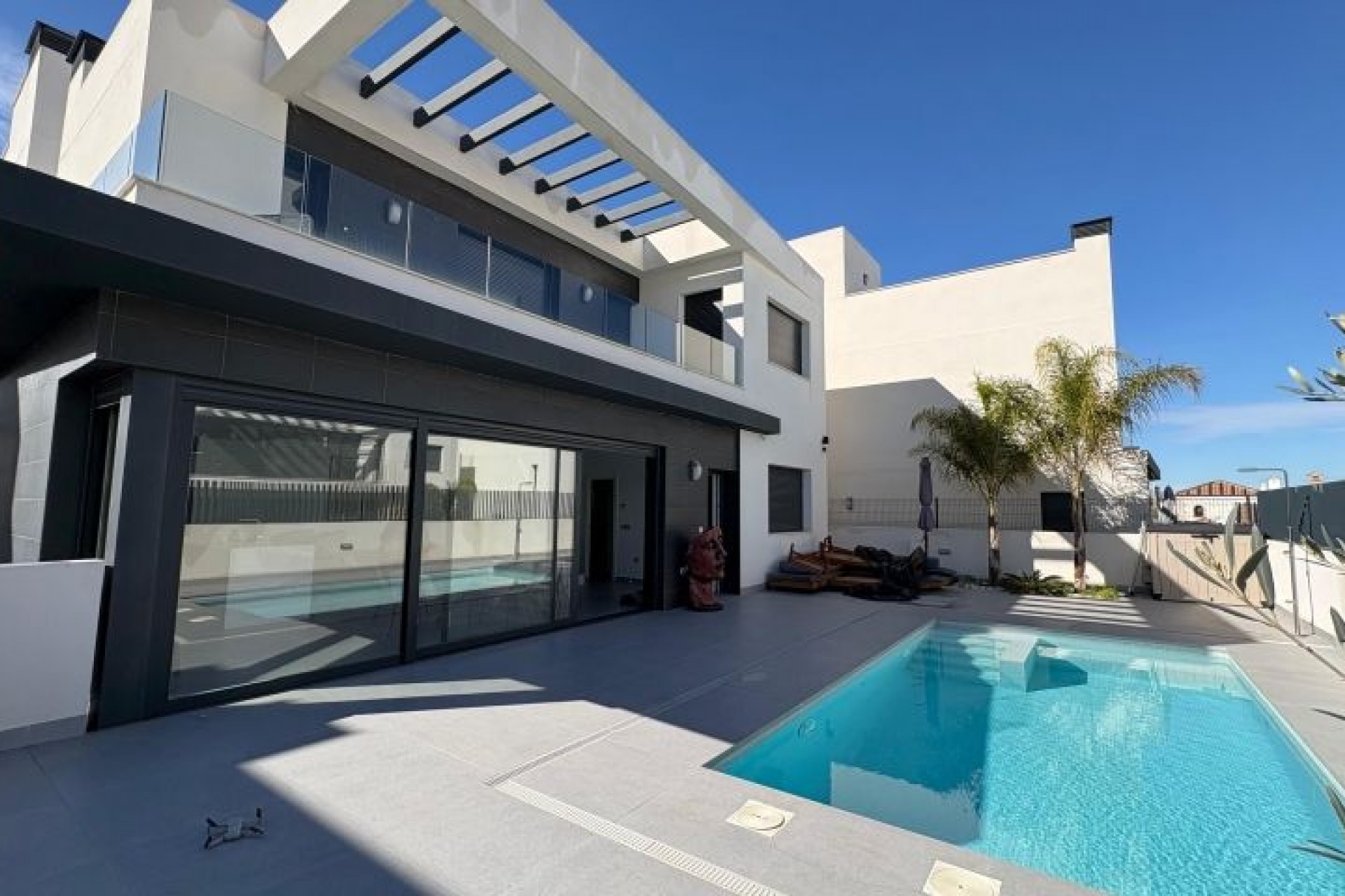 Brukt - Villa -
Algorfa - Inland