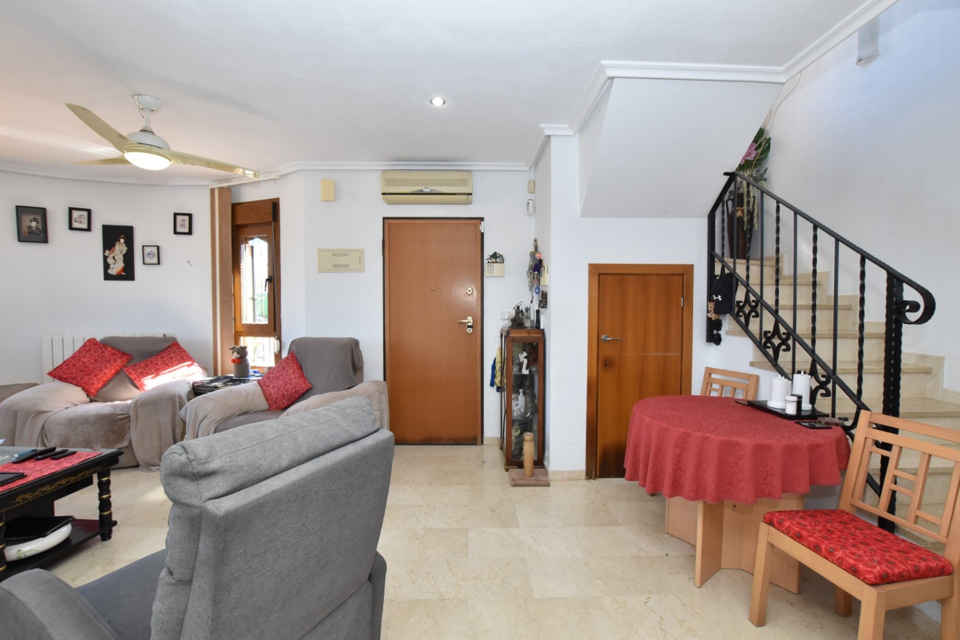 Brukt - Villa -
Algorfa - Inland