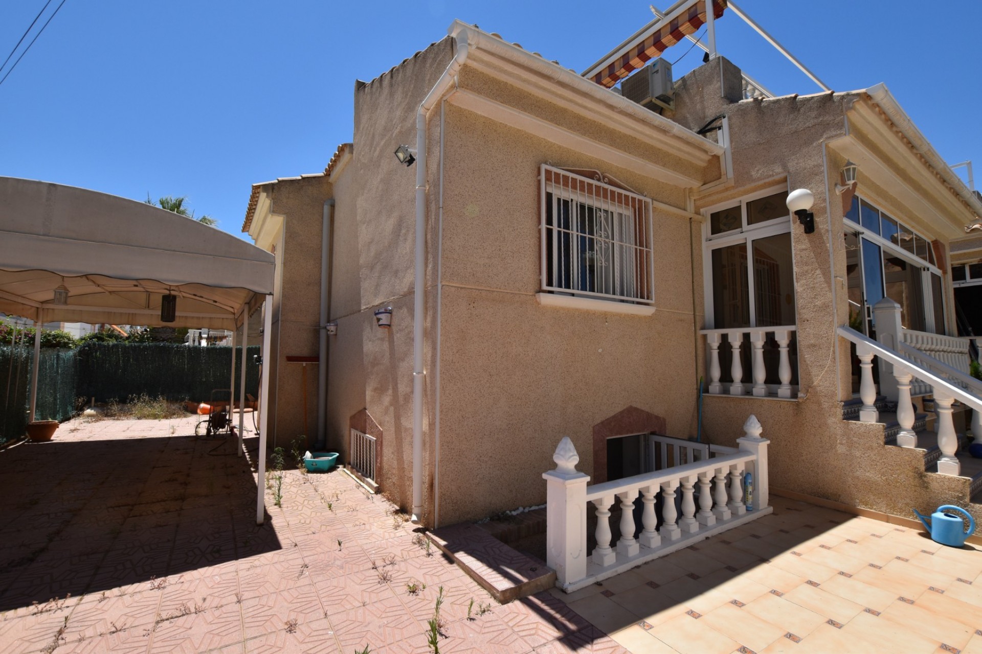 Brukt - Villa -
Algorfa - Inland
