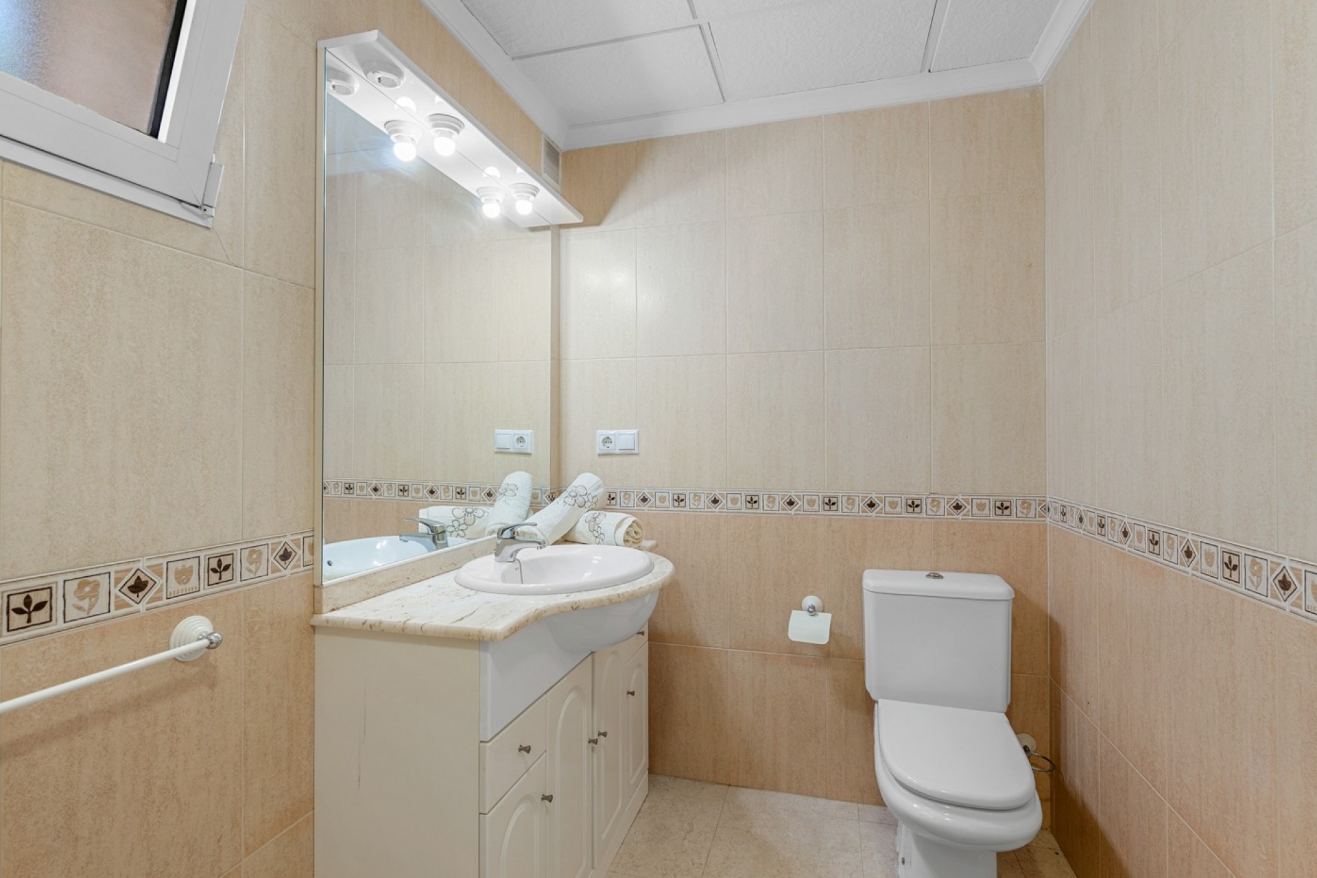 Brukt - Villa -
Almoradí - Inland