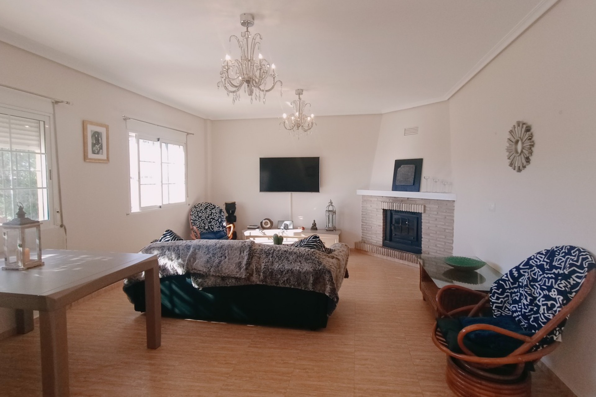 Brukt - Villa -
Avileses - Inland