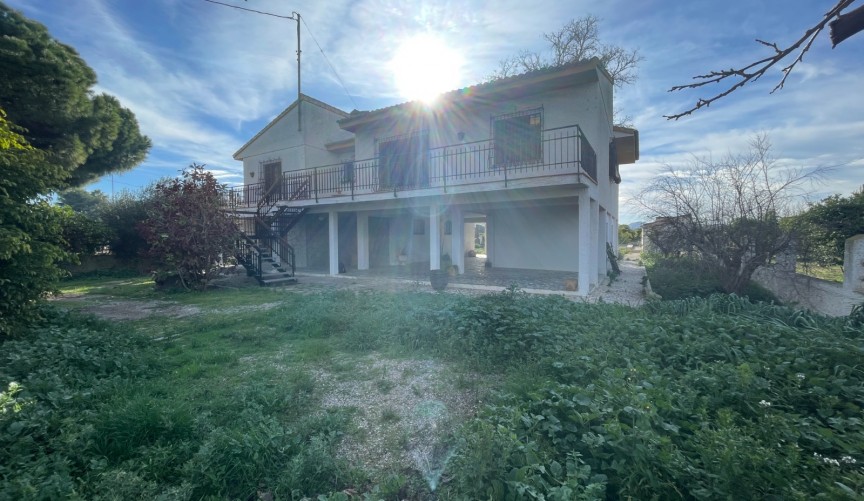 Brukt - Villa -
Benejúzar - Inland