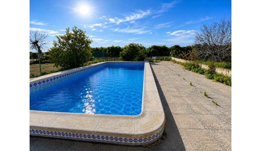 Brukt - Villa -
Benejúzar - Inland