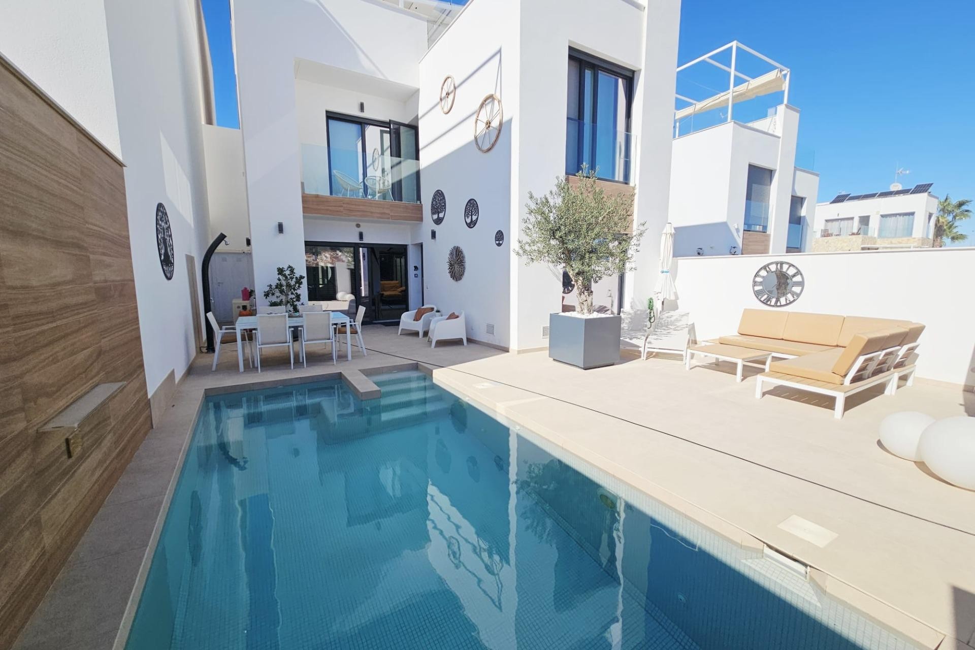 Brukt - Villa -
Benijofar - Benimar