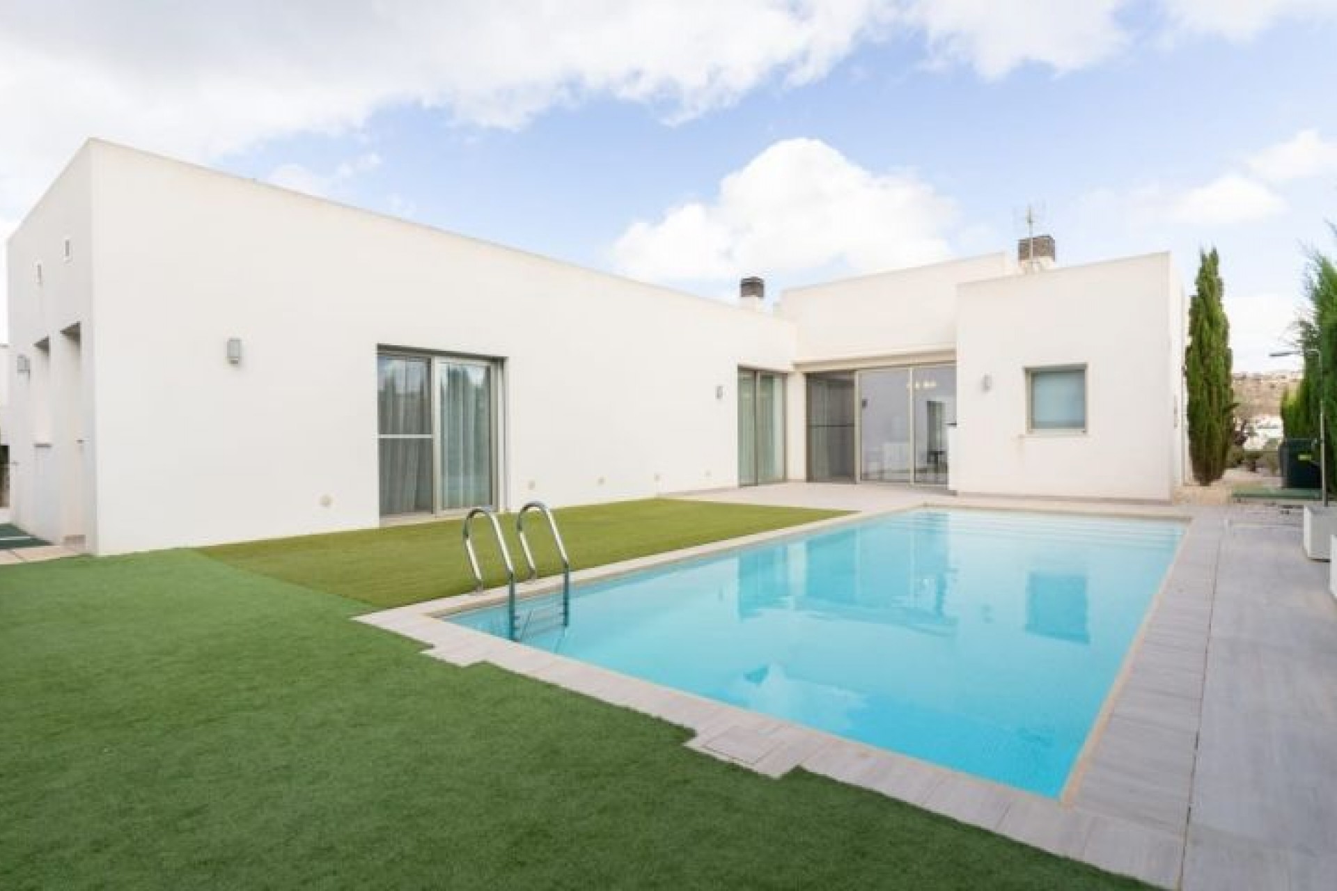 Brukt - Villa -
Benijofar - Costa Blanca