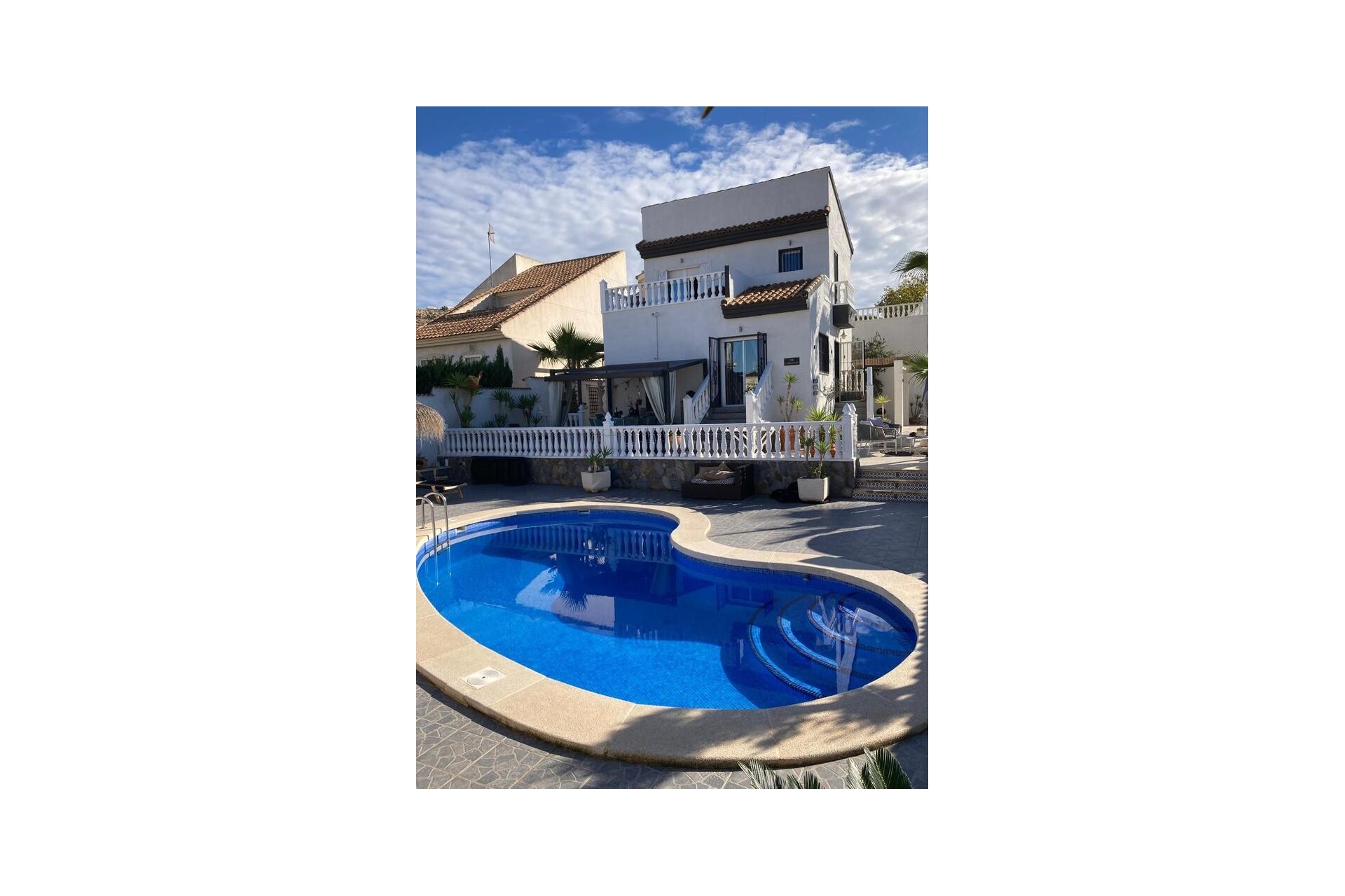 Brukt - Villa -
Benijofar - Costa Blanca