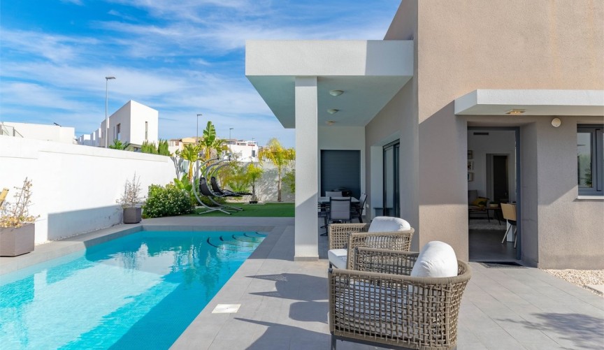 Brukt - Villa -
Benijofar - Costa Blanca