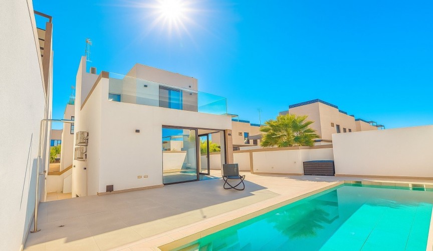 Brukt - Villa -
Benijofar - Costa Blanca