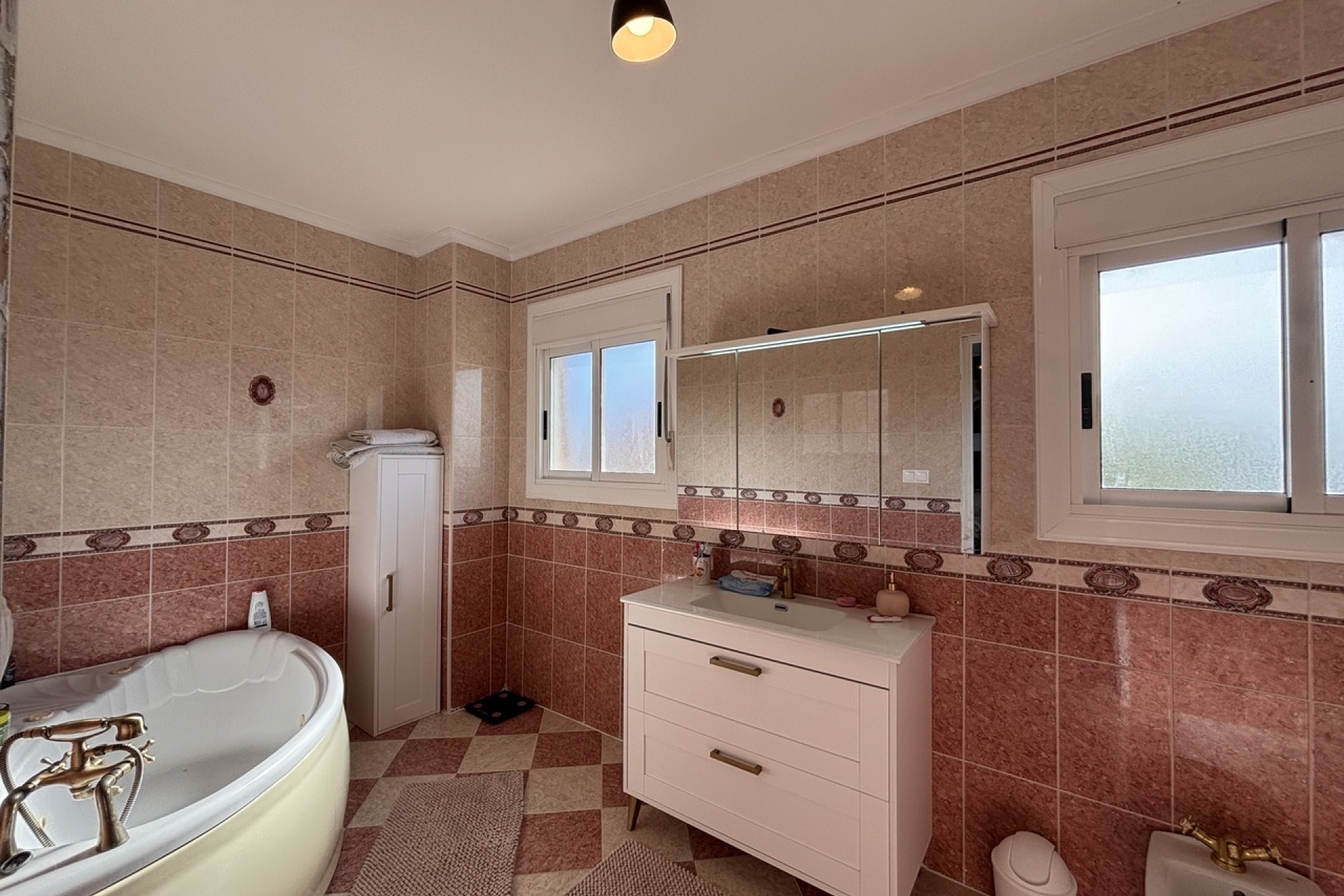 Brukt - Villa -
Benijofar - Costa Blanca