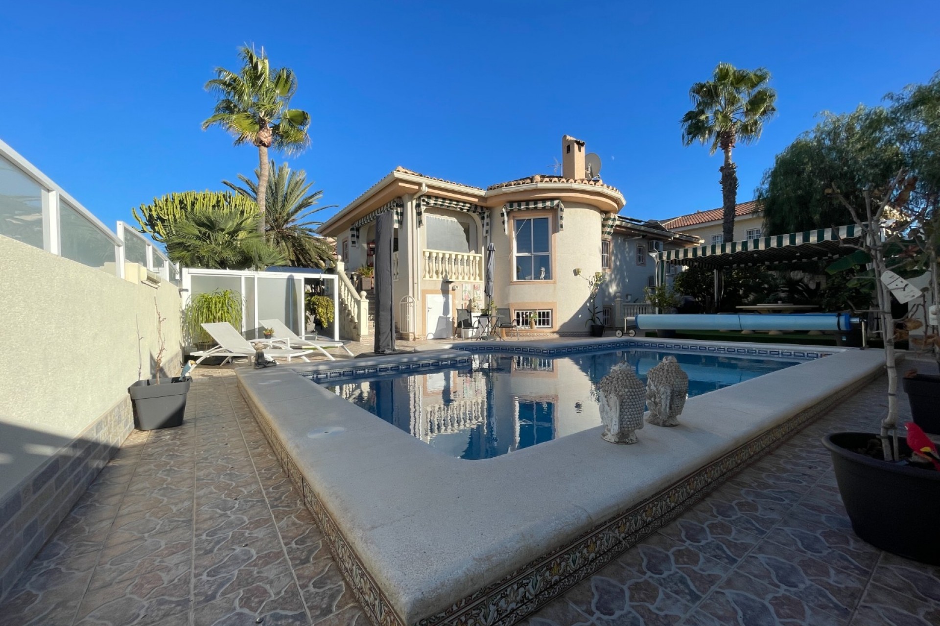 Brukt - Villa -
Benijofar - Costa Blanca