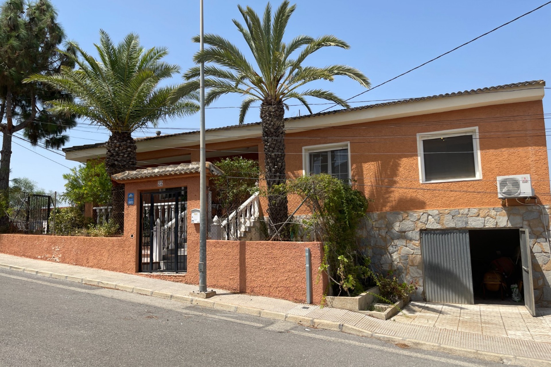 Brukt - Villa -
Benijofar - Costa Blanca