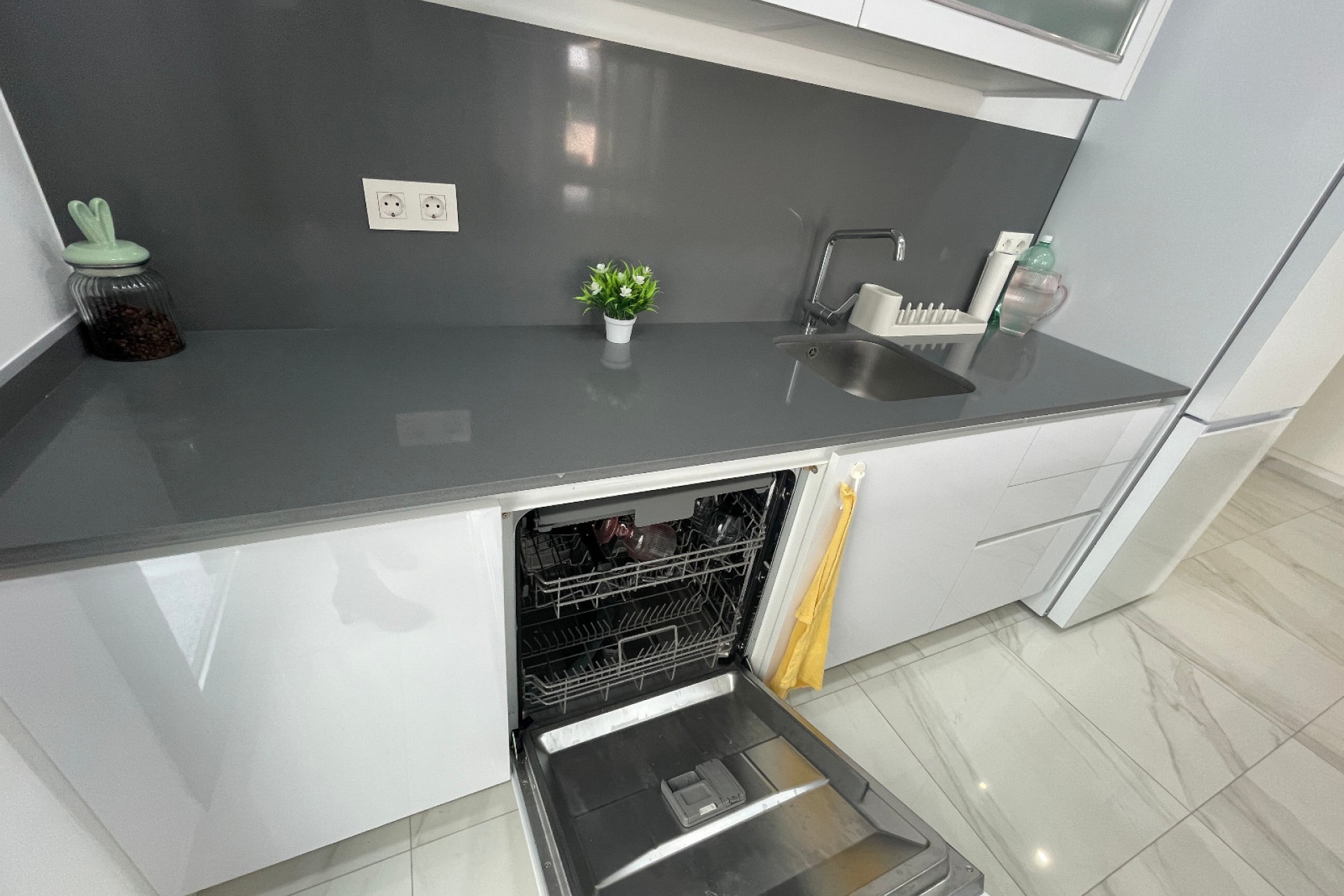 Brukt - Villa -
Benijofar - Costa Blanca