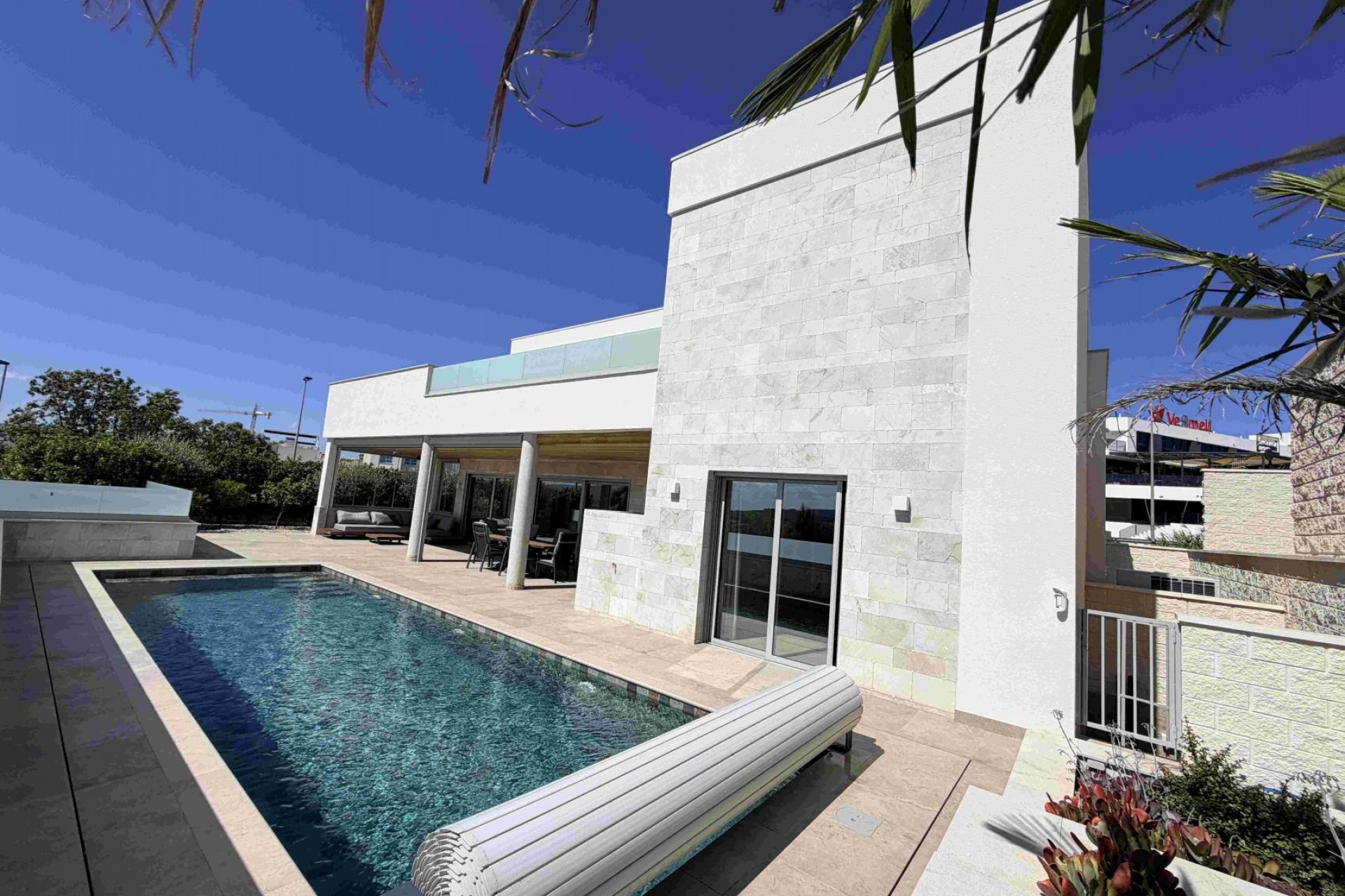 Brukt - Villa -
Benijofar - Costa Blanca