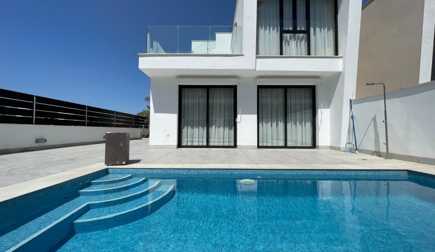 Brukt - Villa -
Benijofar - Costa Blanca