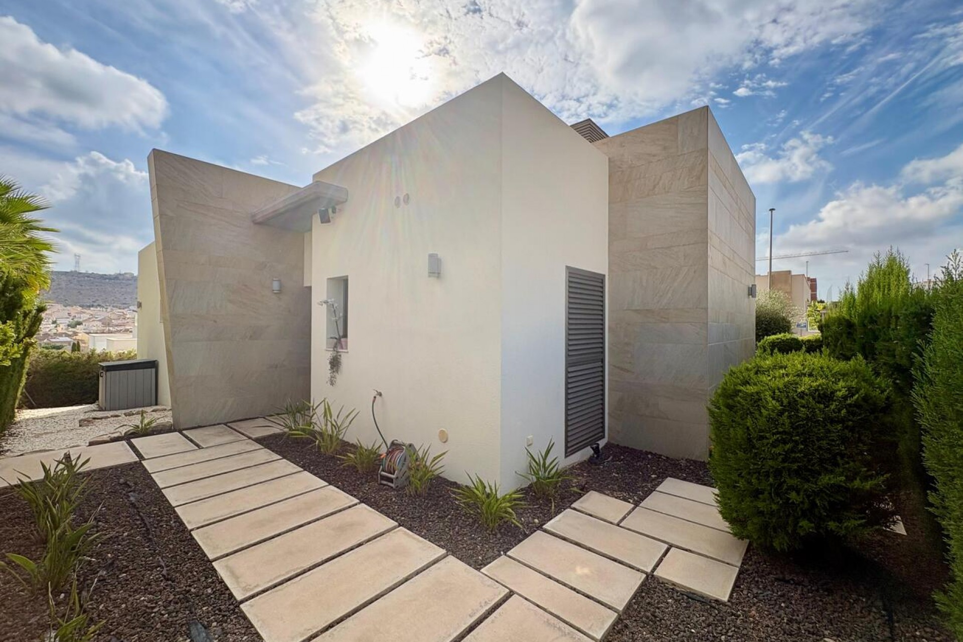 Brukt - Villa -
Benijofar - Costa Blanca
