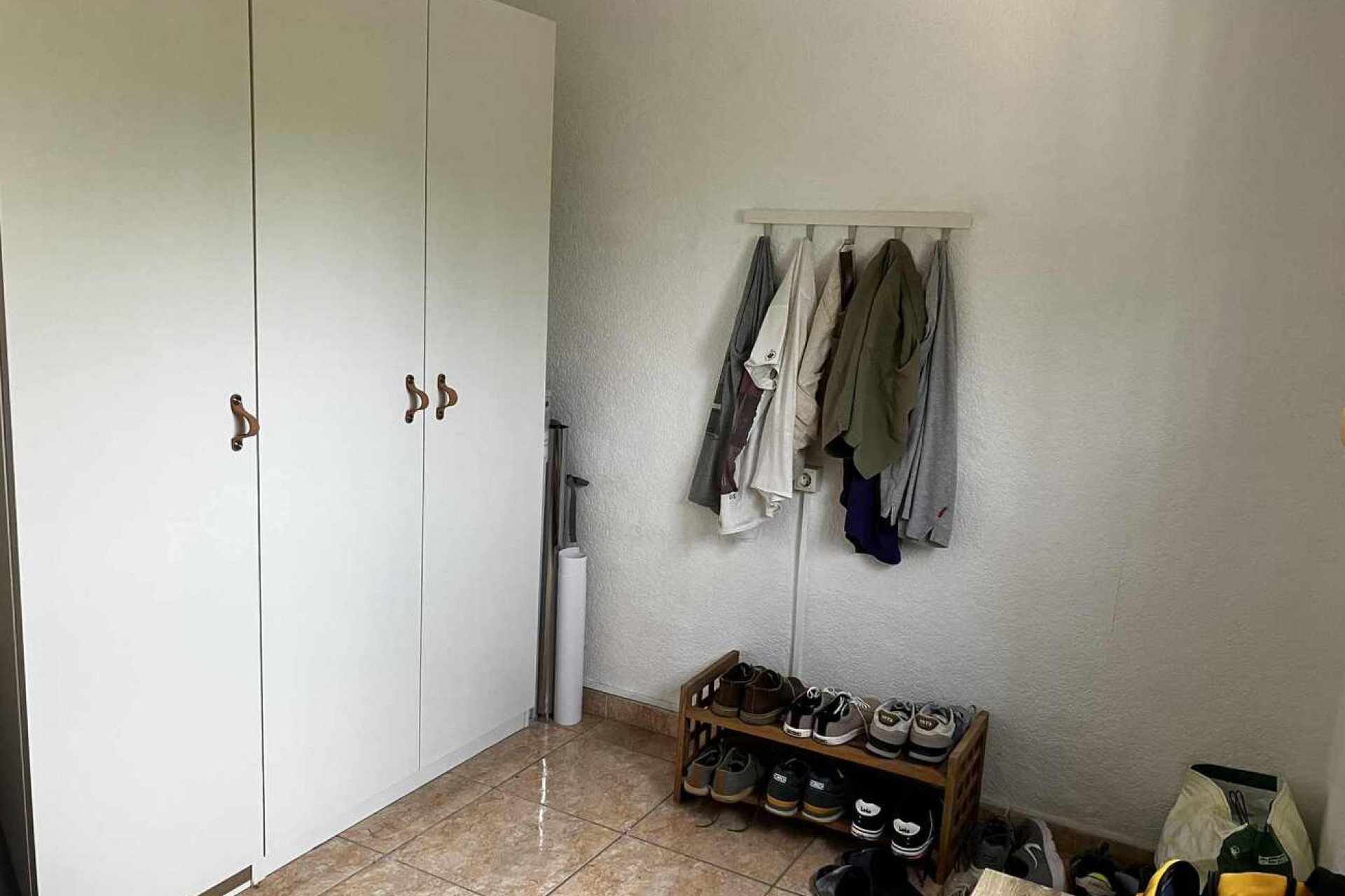 Brukt - Villa -
Biar - Costa Blanca