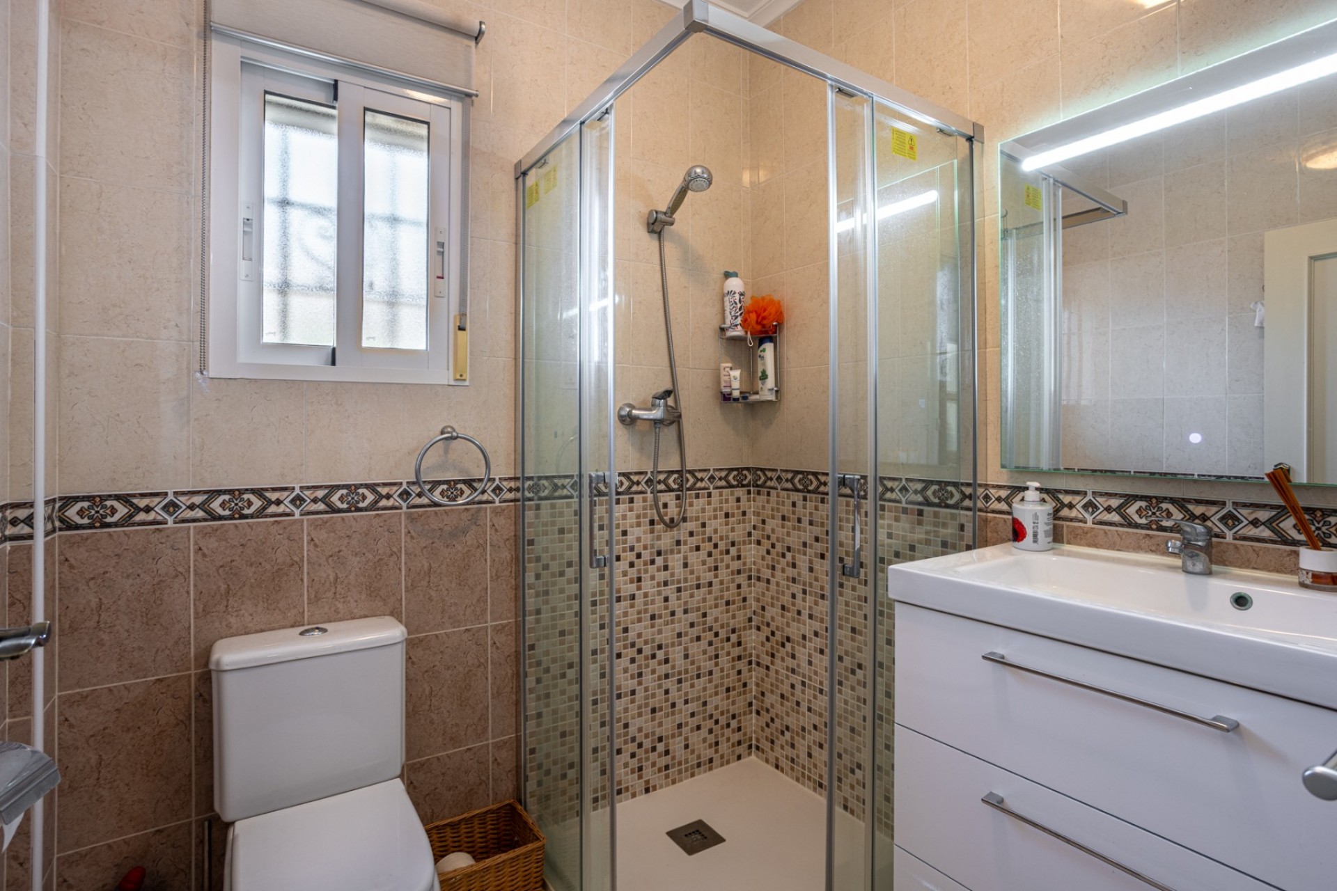 Brukt - Villa -
Bigastro - Inland