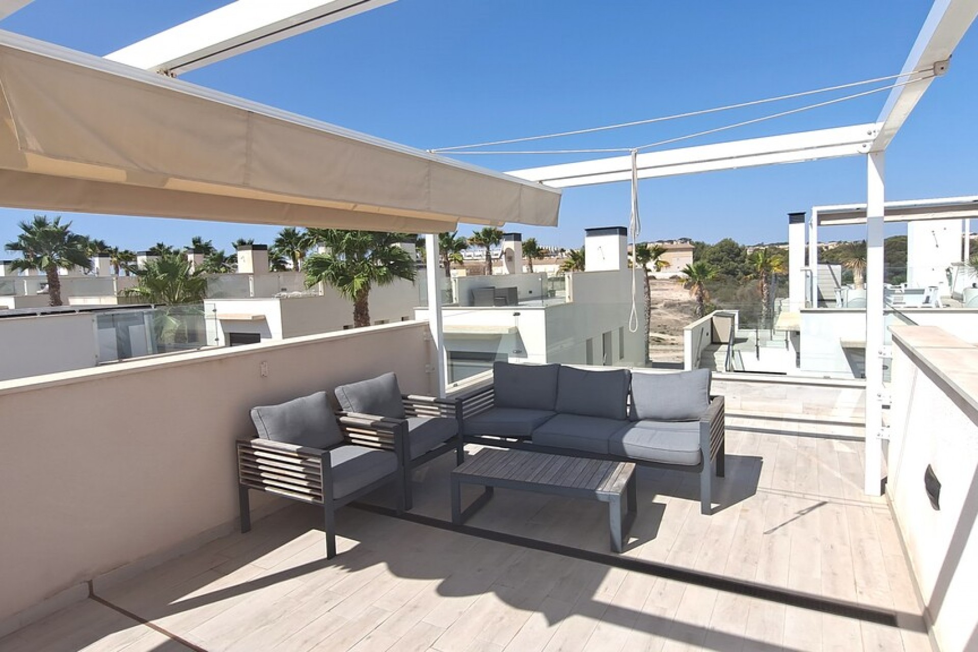 Brukt - Villa -
Cabo Roig - Costa Blanca